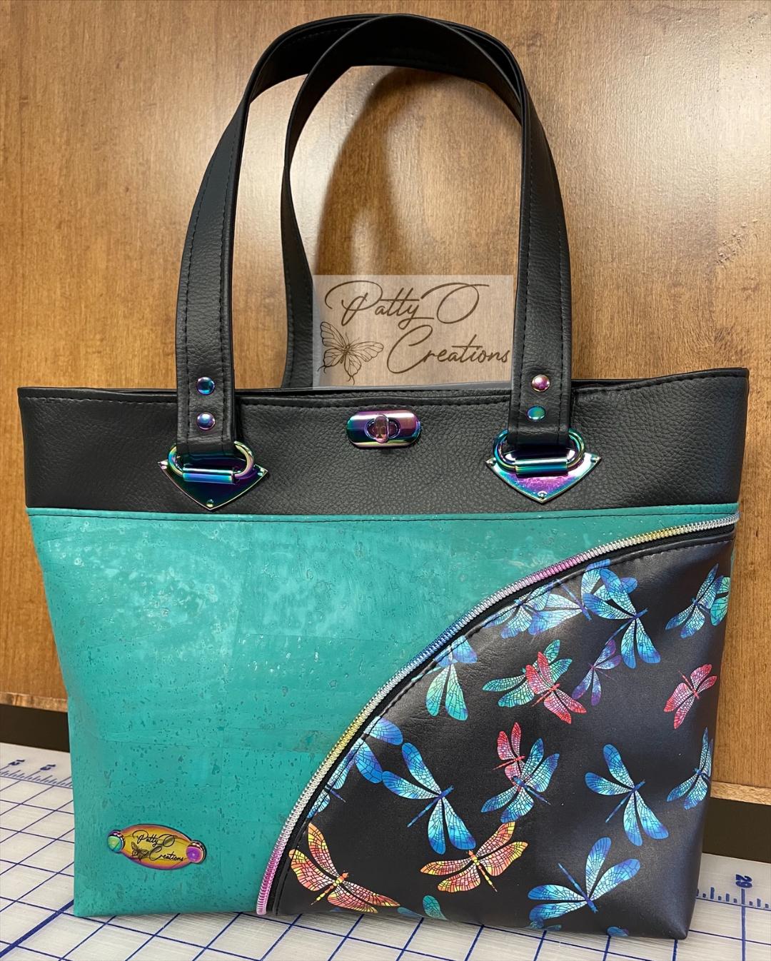 Crossroads Carry All PDF Pattern with Bonus Bag, includes SVGs, Copyshop and Projector Files